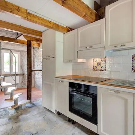 Villadansio Oda ve Kahvaltı Rezzoaglio